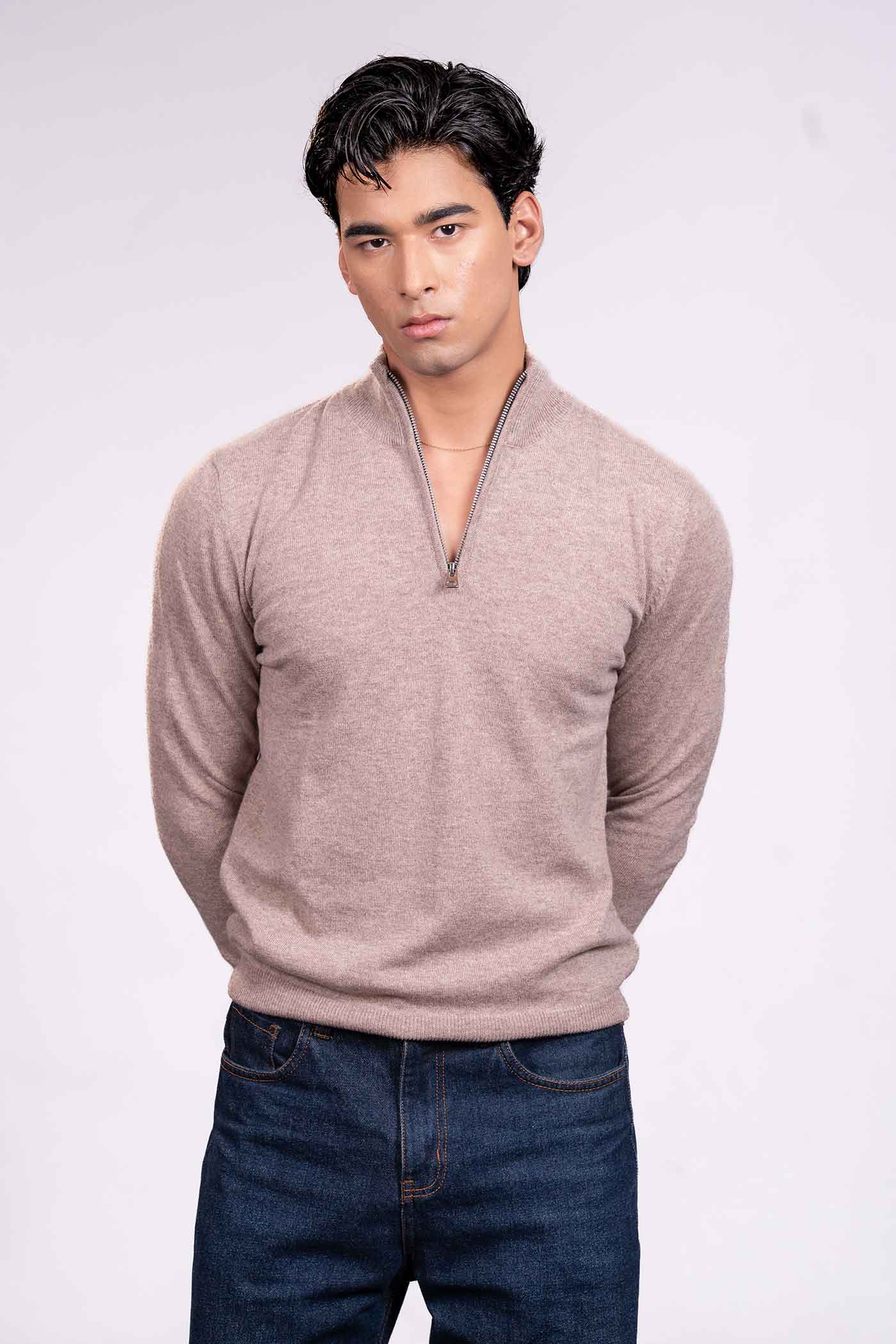The Loom and Peak 100%-cashmere-half-zip-sweater-image