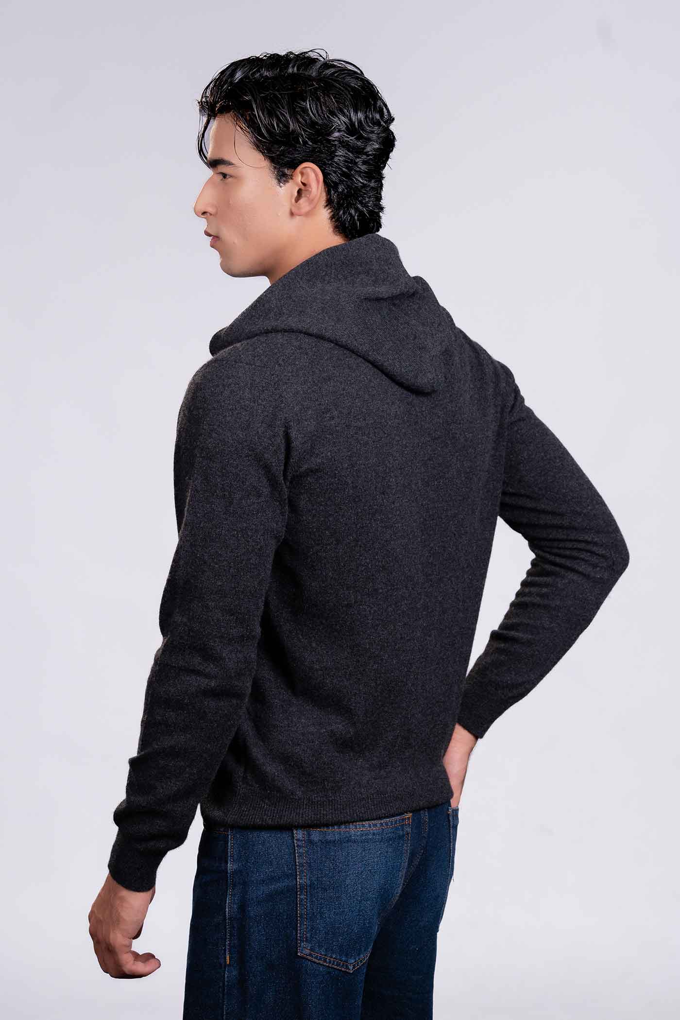 The Loom and Peak 100%-pure-cashmere-fit-hoodie-image