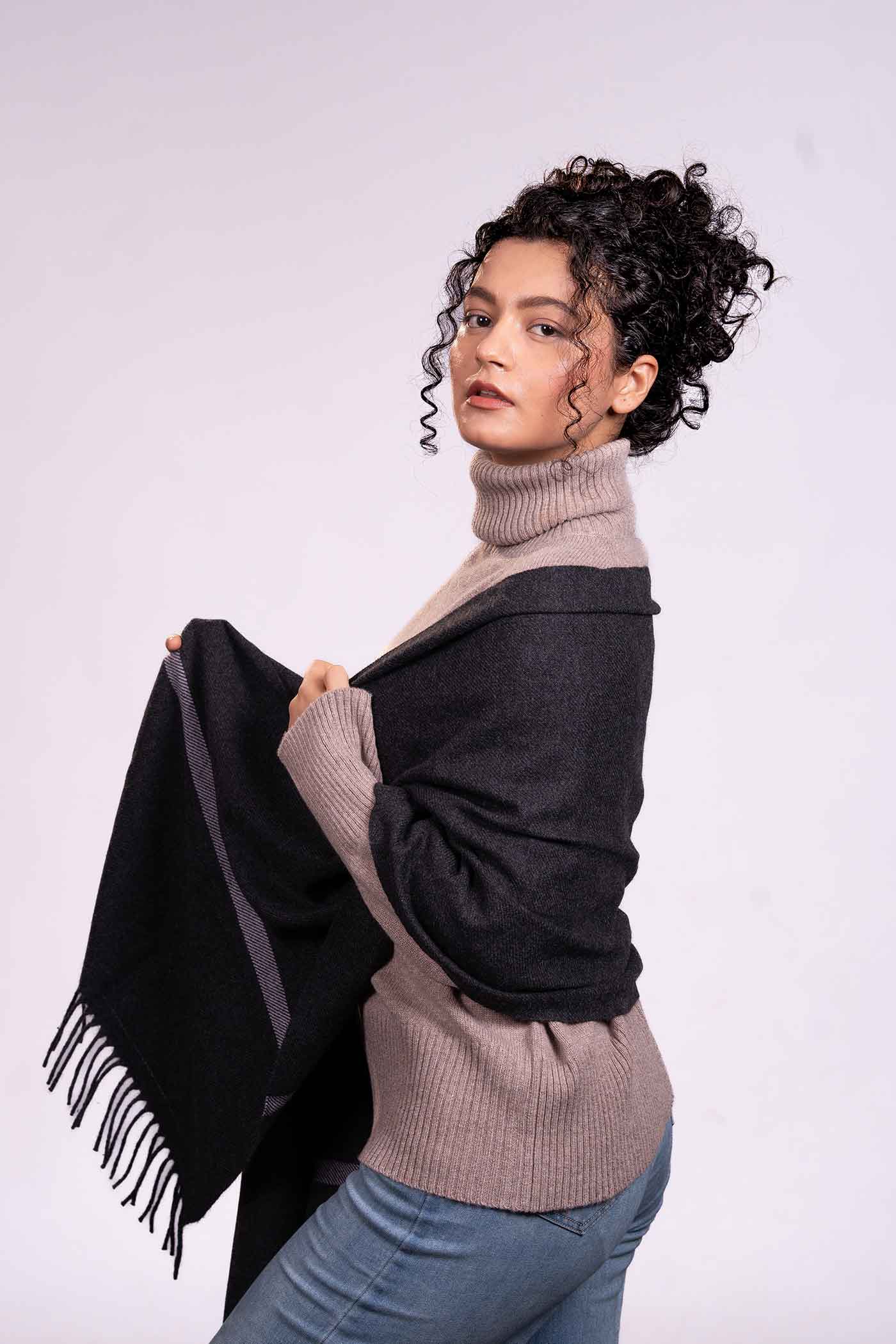 The Loom and Peak Premium Cashmere Twill Scarf - Image 6