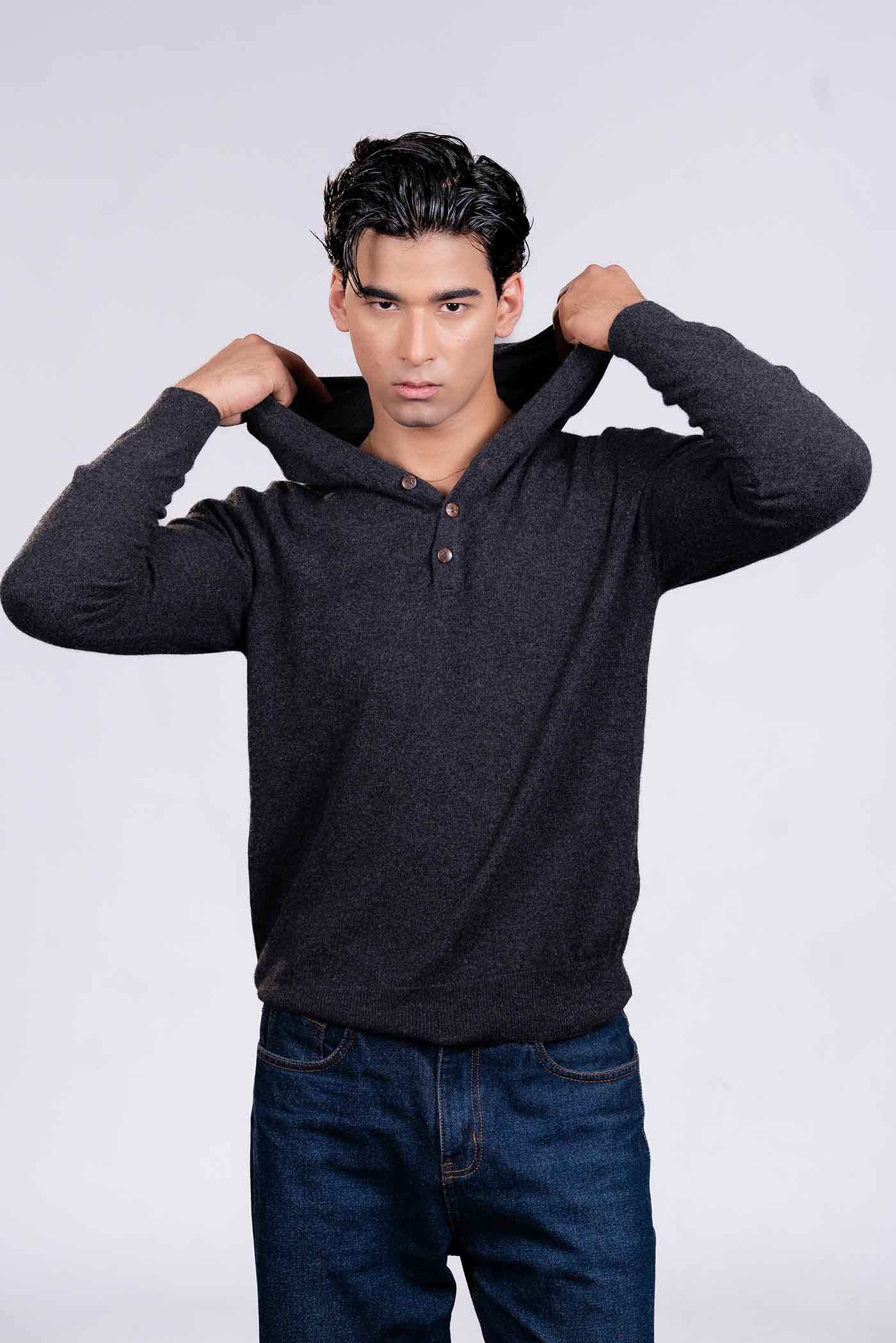 The Loom and Peak men's-cashmere-hoodie-image