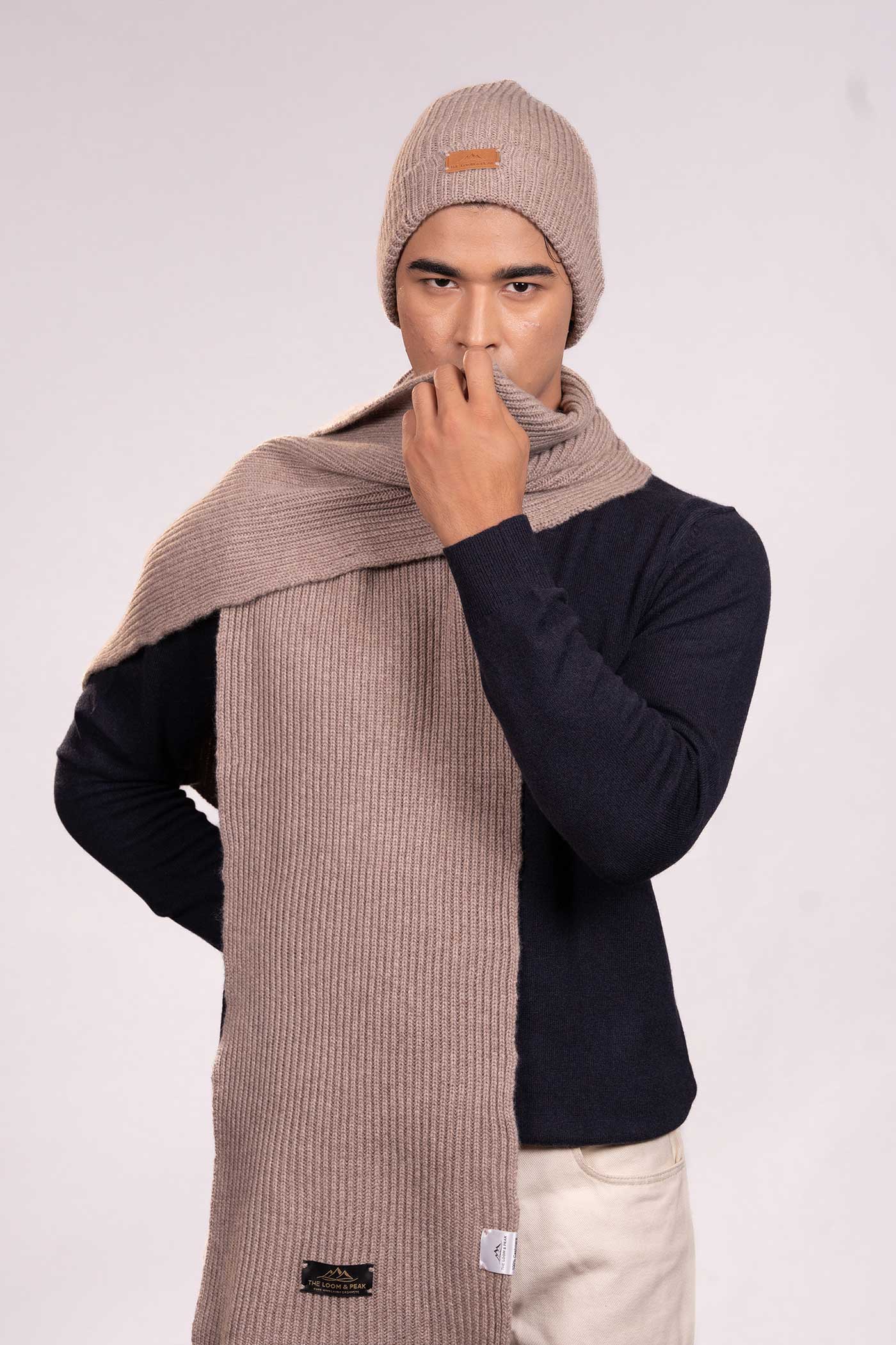The Loom and Peak Men Ribbed Scarf
