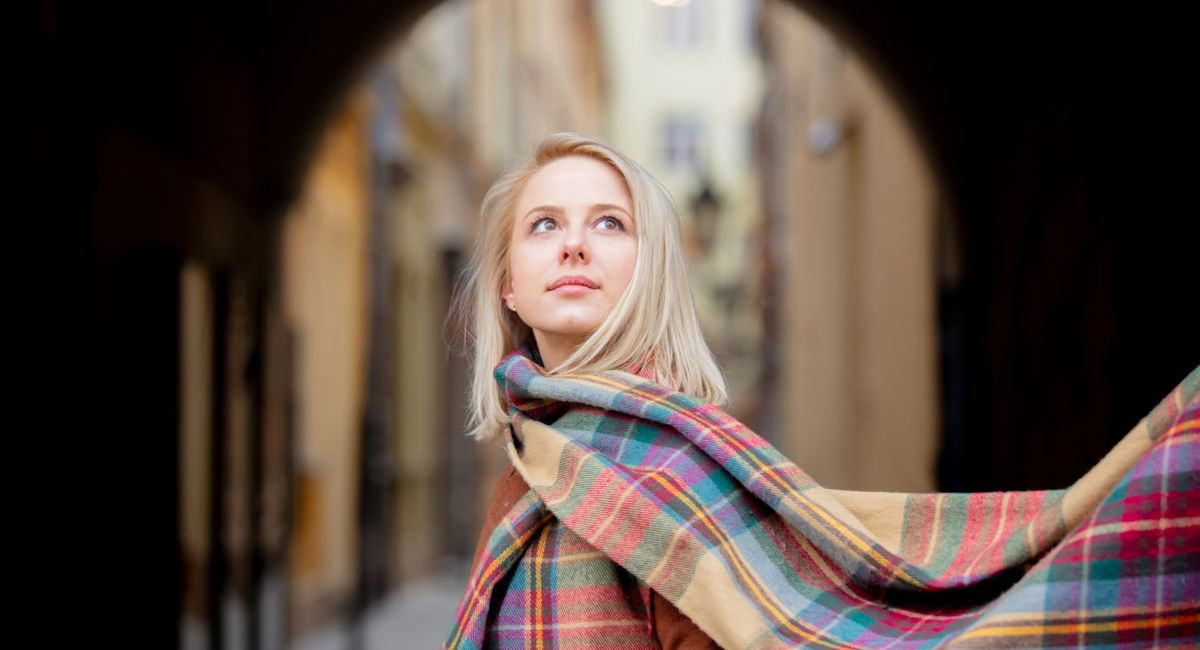 The Loom and Peak women-with-scarf